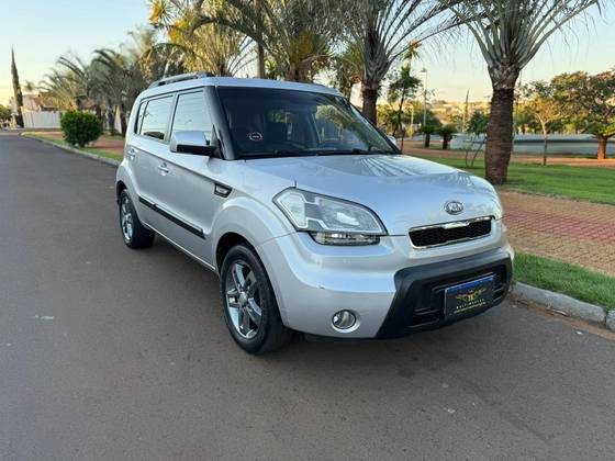 KIA SOUL 1.6 EX 16V FLEX 4P MANUAL